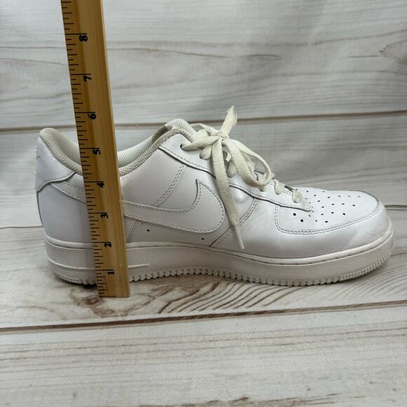 Nike Air Force 1 '07 Low Triple White Sneakers (CW-2288-111) Men's Size 13 - Picture 11 of 11